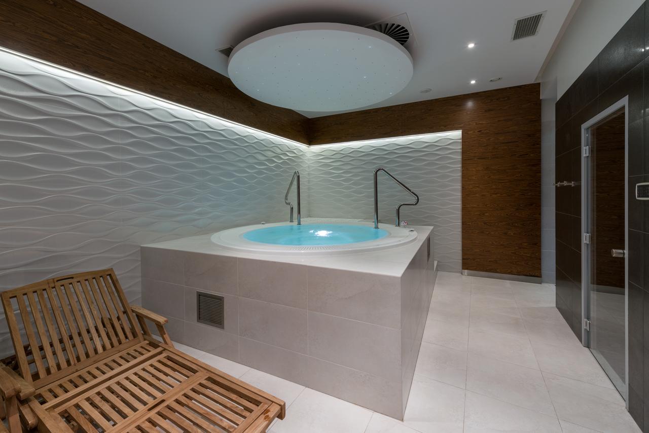 Waterlane Pool & Gym Apartments Гданьск Экстерьер фото
